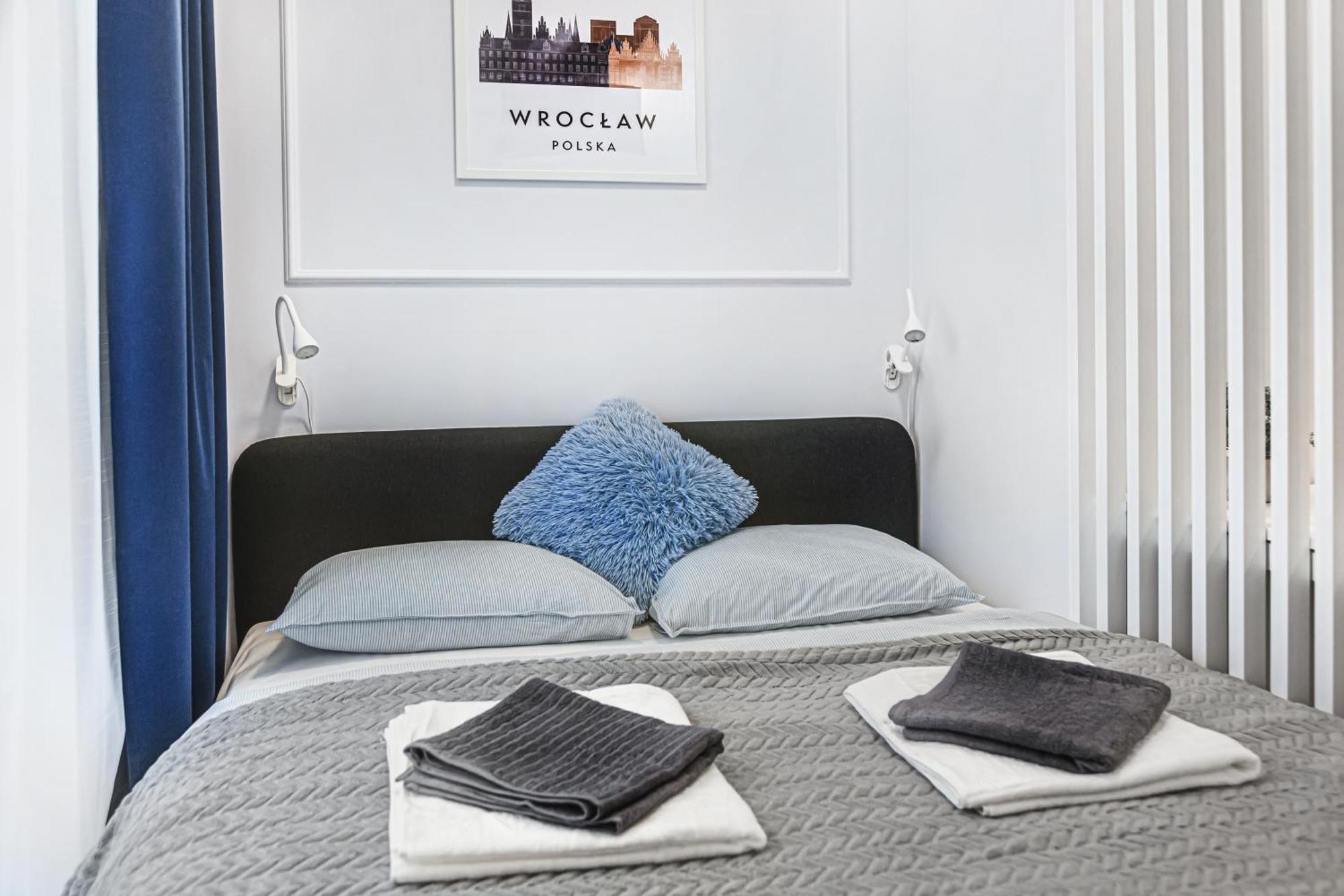 Stylowe Apartamenty W Centrum Wroclaw Ngoại thất bức ảnh