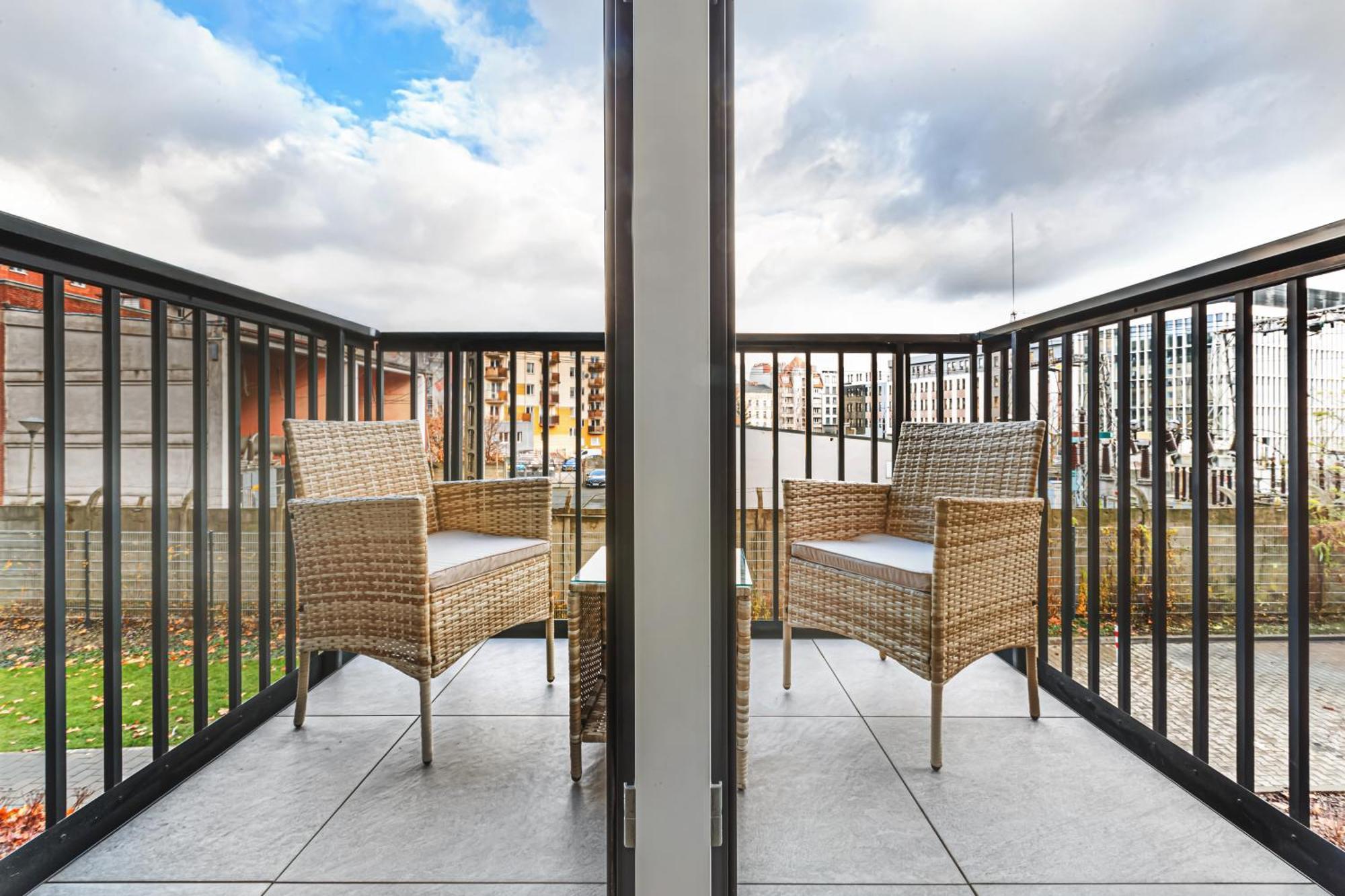 Stylowe Apartamenty W Centrum Wroclaw Ngoại thất bức ảnh