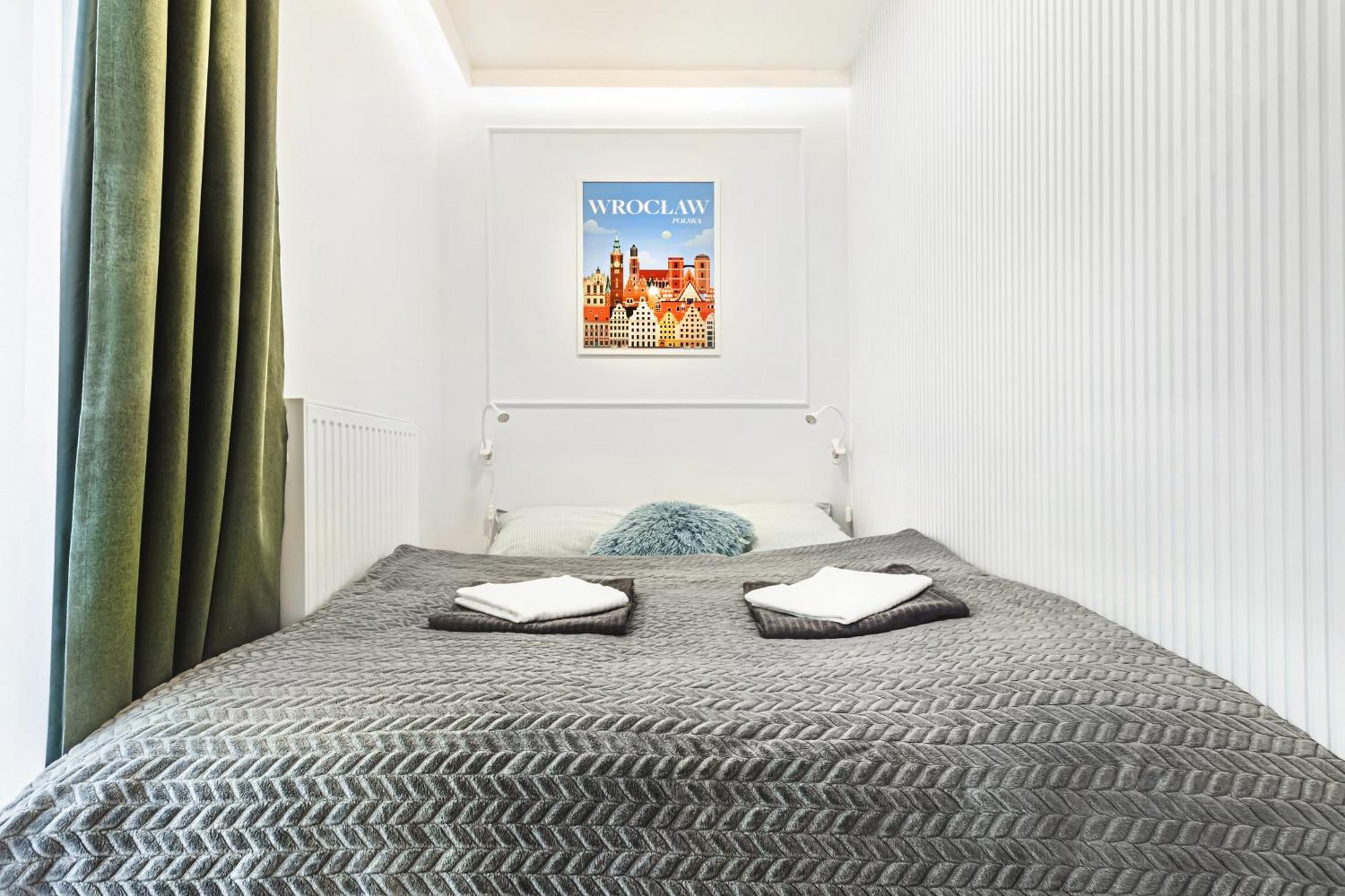 Stylowe Apartamenty W Centrum Wroclaw Ngoại thất bức ảnh