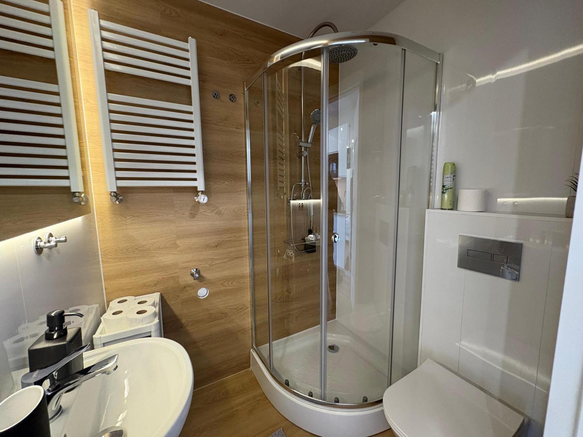 Stylowe Apartamenty W Centrum Wroclaw Ngoại thất bức ảnh