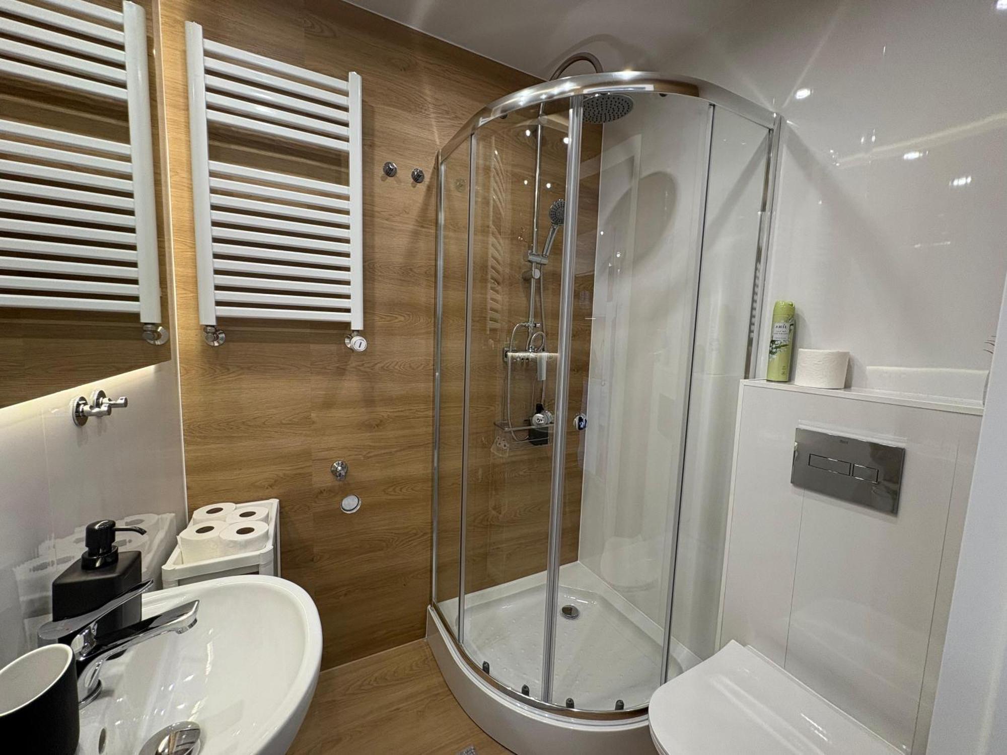Stylowe Apartamenty W Centrum Wroclaw Ngoại thất bức ảnh