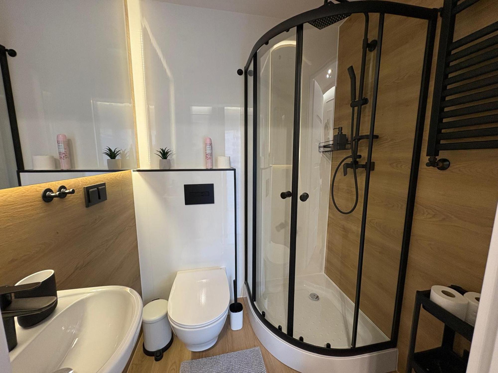 Stylowe Apartamenty W Centrum Wroclaw Ngoại thất bức ảnh